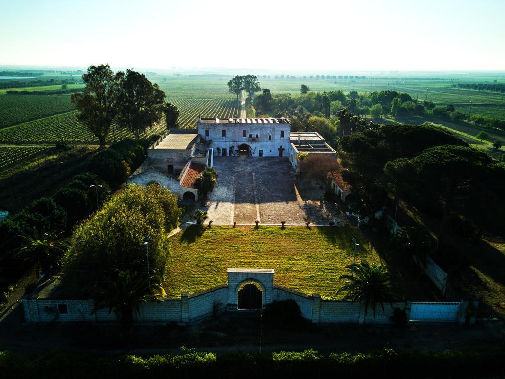 Masseria Mazzetta Salento Corte Del Falconiere B&B ซาลิเช ซาเลนติโน ภายนอก รูปภาพ